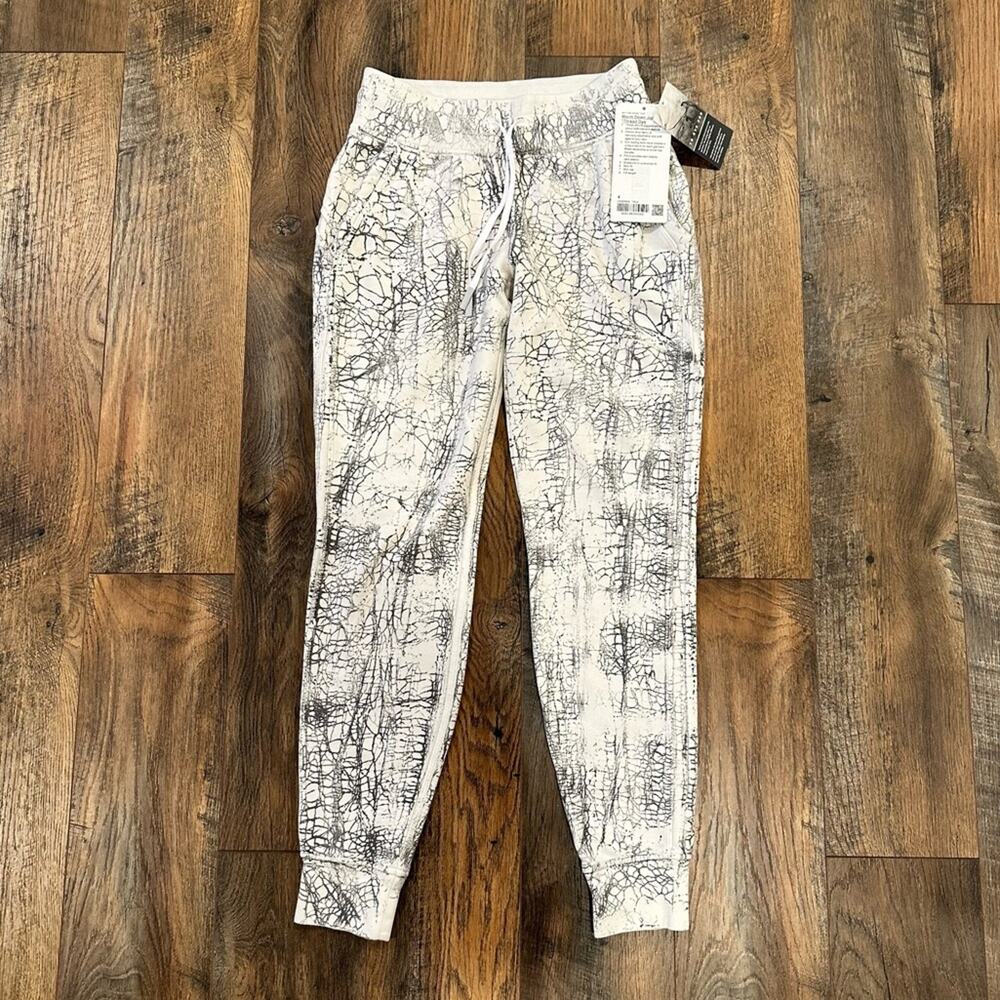 NEW Lululemon Warm Down Jogger Thread Dye